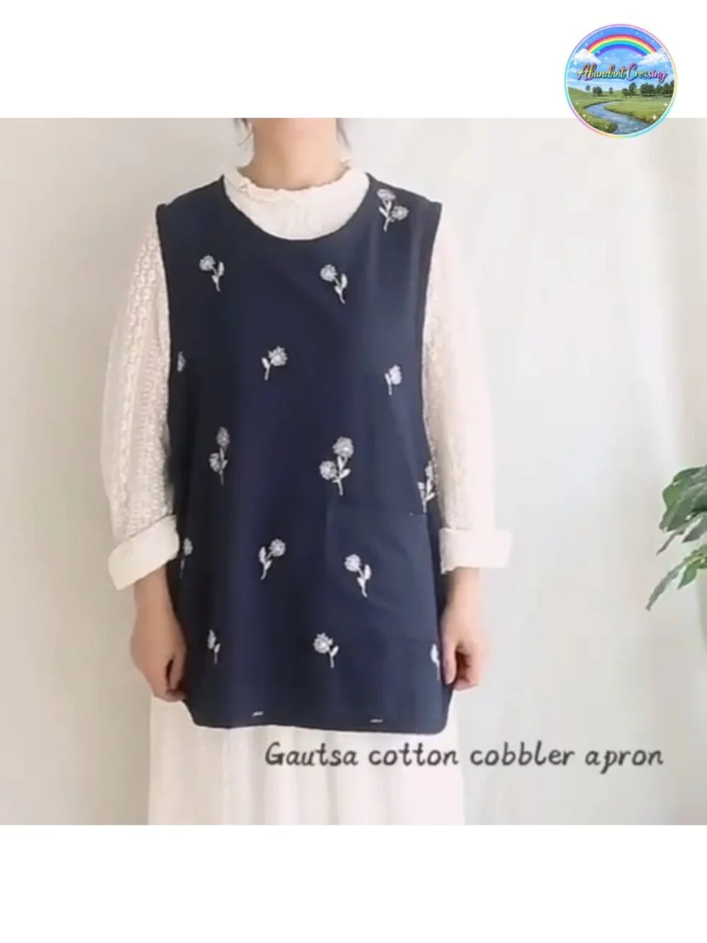 Cotton Cobbler Apron with Pocket Embroidered Flower Side Tie Soft Lightweight